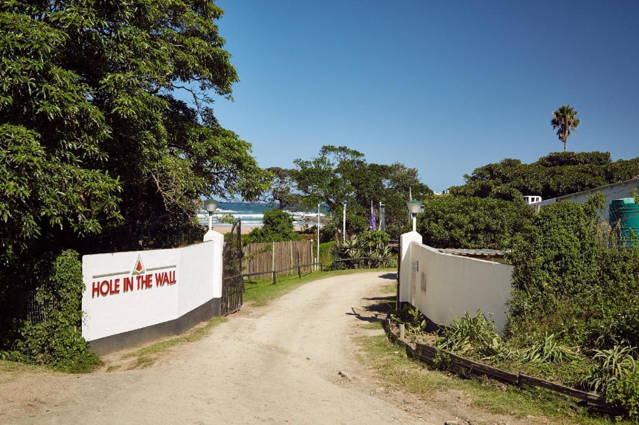 First Group Hole In The Wall Backpackers Coffee Bay Buitenkant foto